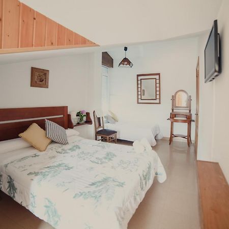 Santaia En Casal De Calma Guest House O Pedrouzo Bagian luar foto