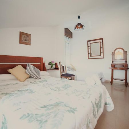 Santaia En Casal De Calma Guest House O Pedrouzo Bagian luar foto