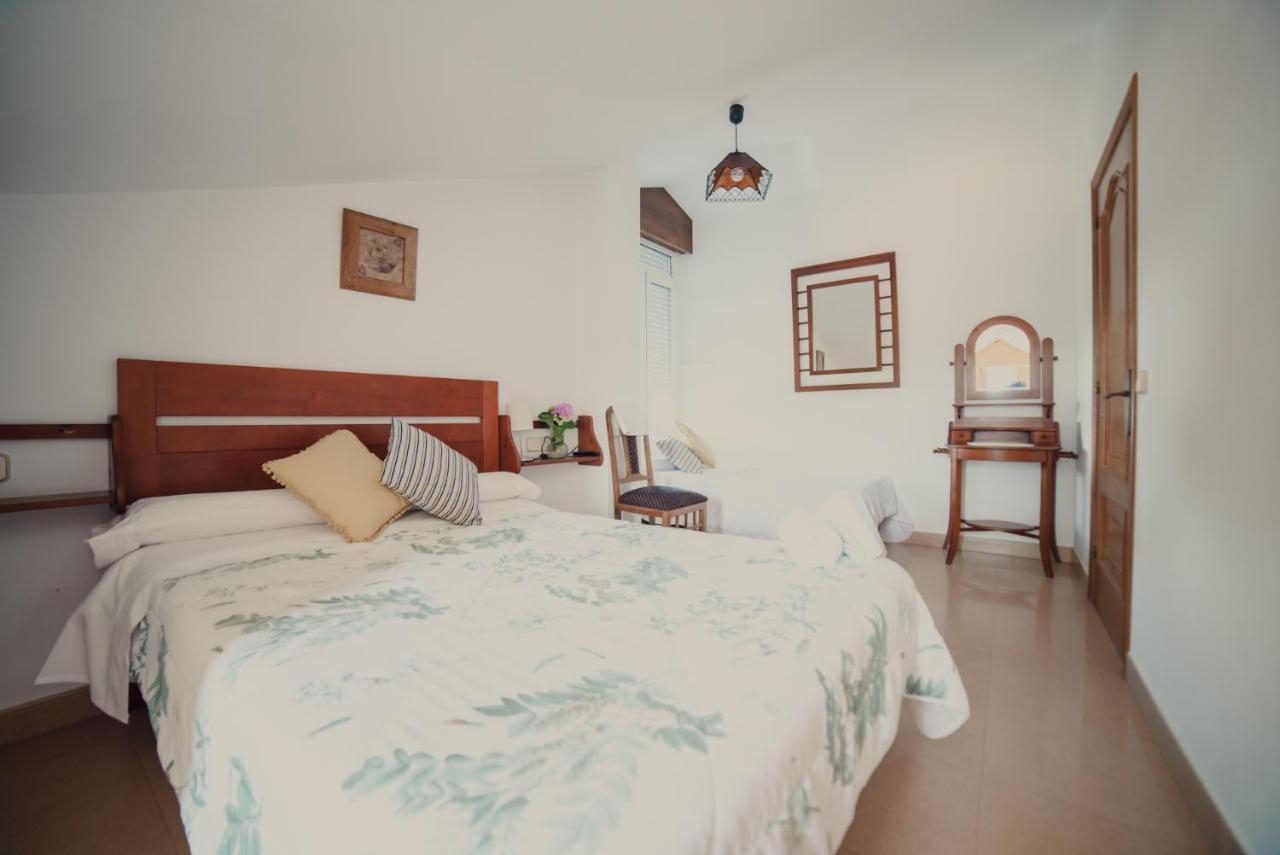 Santaia En Casal De Calma Guest House O Pedrouzo Bagian luar foto